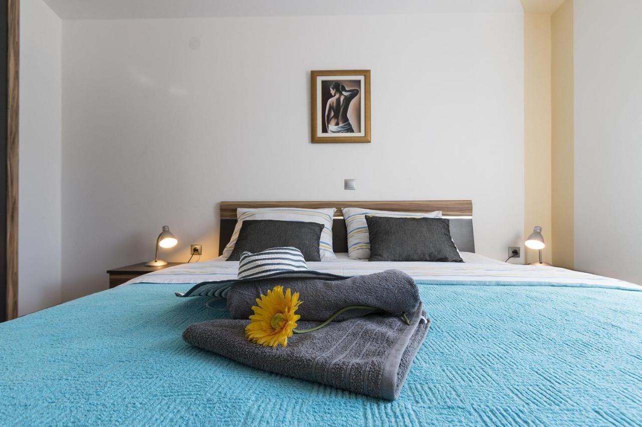 Apartment Carmen Пула Екстериор снимка