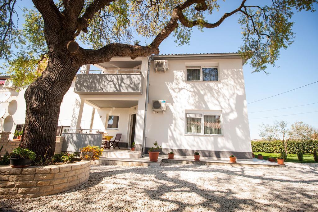 Apartment Carmen Пула Стая снимка